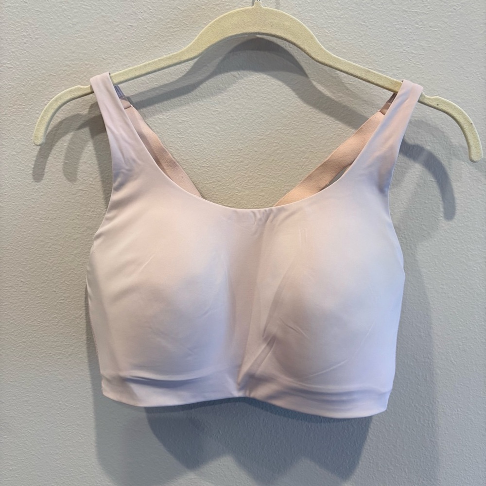 Lululemon Light Pink Wireless Athletic Comfort Bra 38D